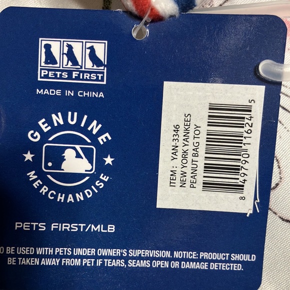 New York Yankees MLB Peanut Bag Dog Pet Toy by Pets First - Picture 11 of 12